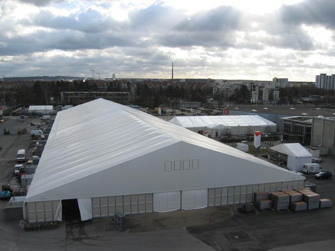 tienda al aire libre de Warehouse del marco de aluminio 30x50 con la cubierta incombustible del tejado