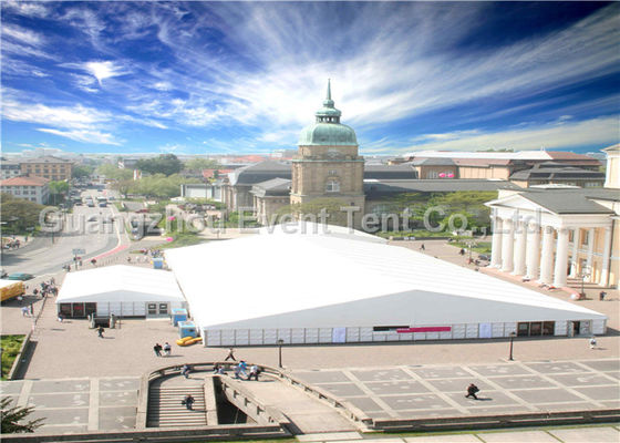 China Tiendas al aire libre grandes para el tejido de poliester revestido del PVC de la decoración de las cortinas de la iglesia de los partidos proveedor